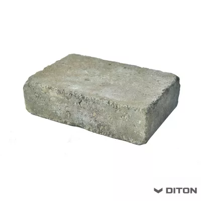 015657