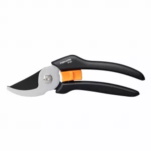 FISKARS Nůžky ruční dvousečné SOLID (1057160)