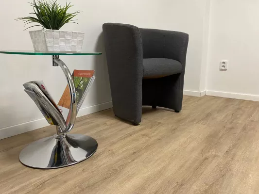 EGIBI Canadian Design vinyl SPC RIGID podlaha 5/0,3 mm s podložkou OTTAWA 123x18 cm (1,77 m2)