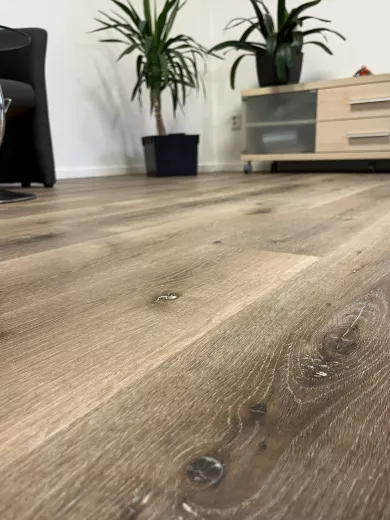 EGIBI Canadian Design vinyl SPC RIGID podlaha 5/0,3 mm s podložkou CALGARY 123x18 cm (1,77m2)
