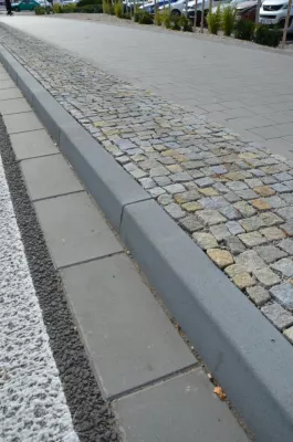 AZ BETON Betonová přídlažba 50x25x8 šedá