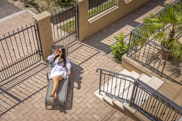 LEIER Betonová dlažba PATIO hnědý melír