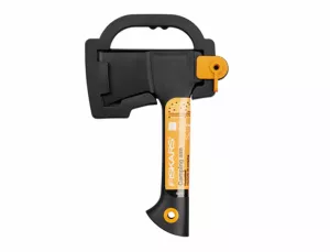 FISKARS Sekera univerzální kemping Solid A5