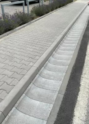 AZ BETON Silniční žlab odvodňovací 250x500x120mm, šedá