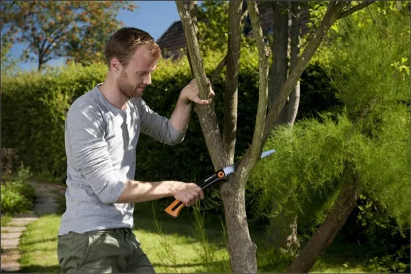 FISKARS Pilka XTRACT zahradní zasouvací velká 1000614_6