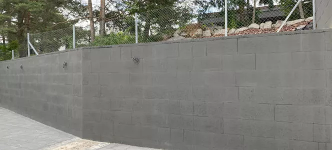 AZ BETON Tvárnice přesná bednící 15 šedá (50x15x25)