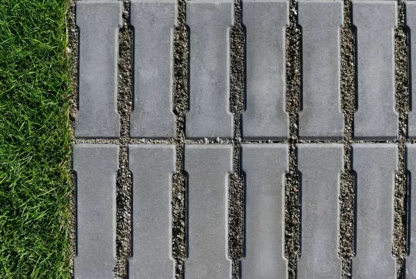 LINEA_šedá_4